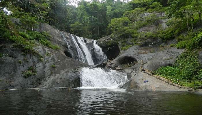 A beautiful view of Kumbhavurutty Waterfalls with the best scenery.