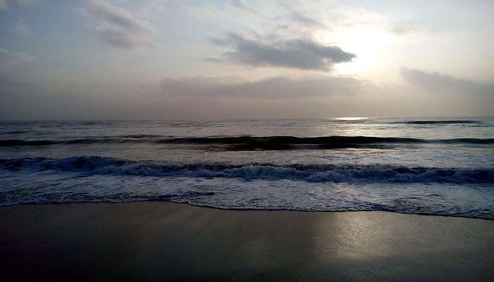 Sunrise at Elliot’s Beach