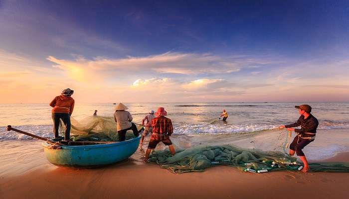 Kishanganga-River-Fishing