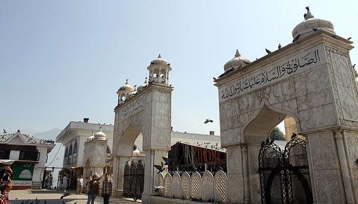 Hazratbal Shrine in Srinagar