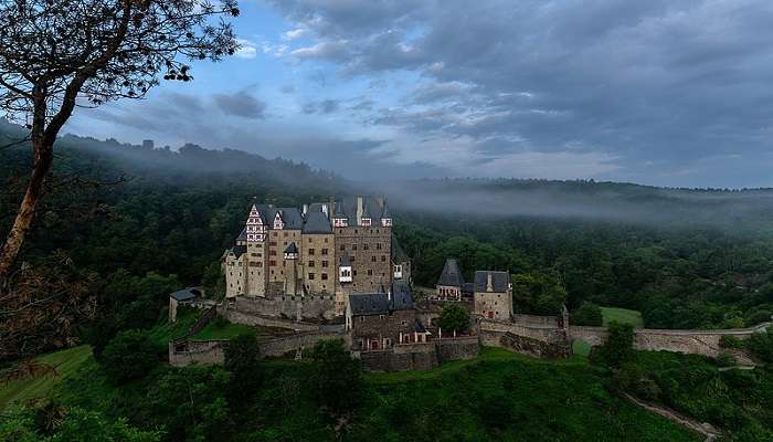 Enjoy your time at the Eltz Castle