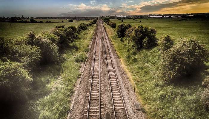 Reach by train to Shri Mangueshi Temple in Goa.