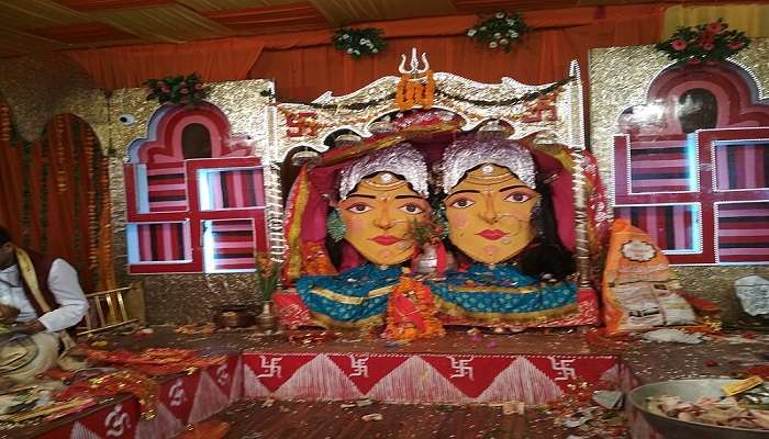 Idol Nanda Devi with other deity at the Temple