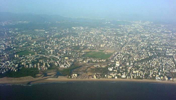 relaxing at Juhu Beach is the best thing to do in Mumbai for 2 days.