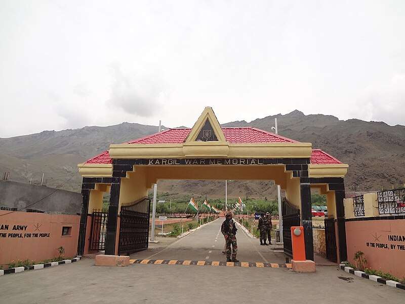 Kargil War Memorial Gate near the Munshi Aziz Bhat Museum.