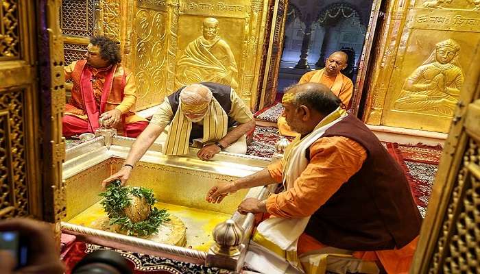 Kashi Vishwanath Temple in Varanasi