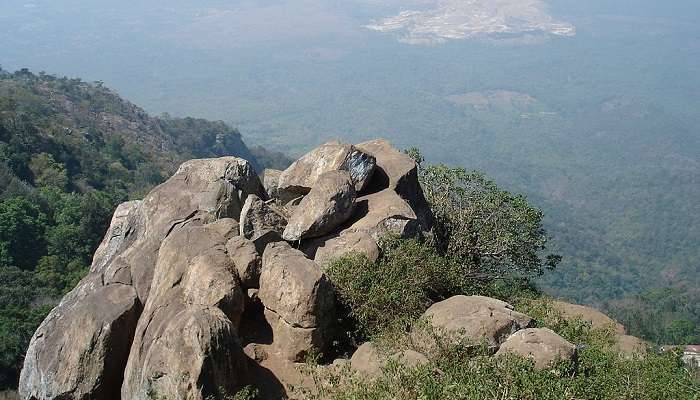 Lady's Seat to visit in Yercaud in 1 day.