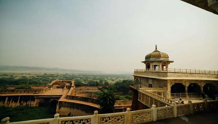 The gardens at Makarpura Palace present the peaceful environment of the place.