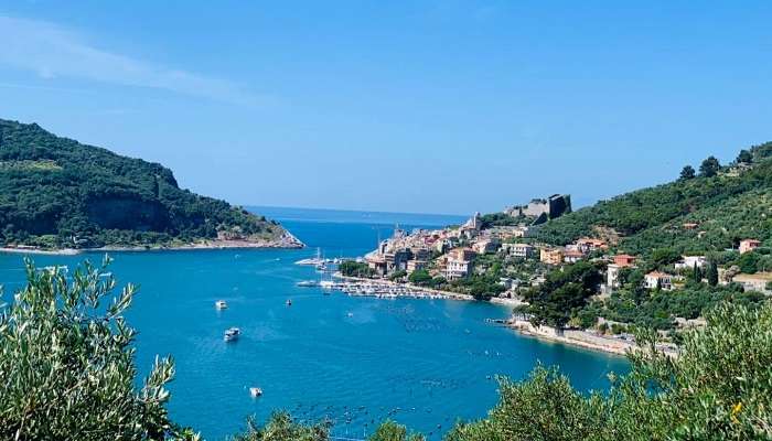 Taking a hike through Manarola Volastra Trail