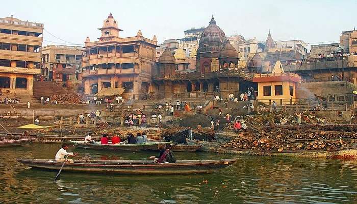 Manikarnika Ghat a best places to visit in Varanasi in 1 day.