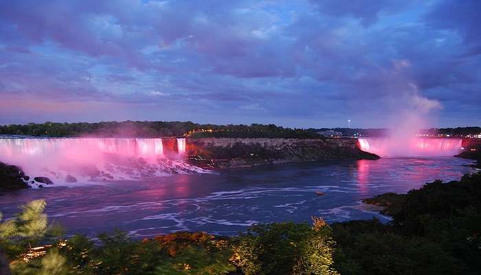 Niagara Falls during Festival of Lights