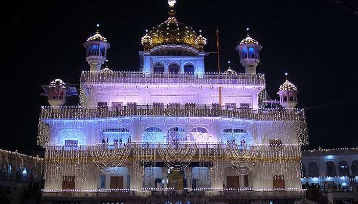 A stunning view of Sri Akal Takht Sahib