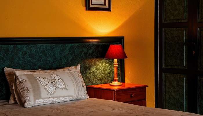 A representative hotel bedroom 