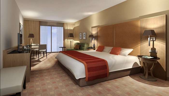 Sterling provides spacious rooms and modern facilities.