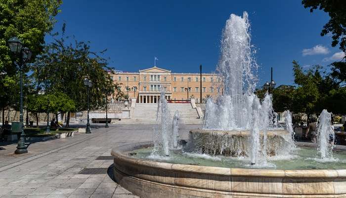 La vue de Syntagma Square Athens, Greece