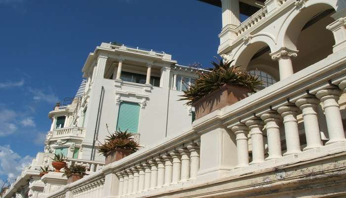 A leisurely walk along the main seaside promenade, Corso Italia, undoubtedly rounds off a visit to Genoa.