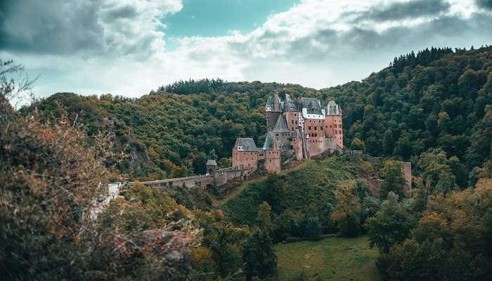 Enjoy your time at the Eltz Castle