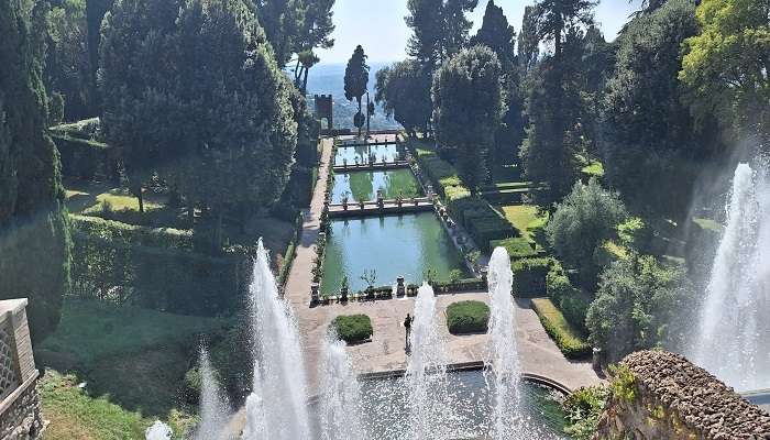 Gardens and fountains.