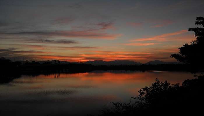 Sungam bridge over Valankulam Lake at Sowripalayam.