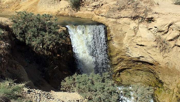 Inviting waterfalls cascading in Faiyum's Wadi El Rayan