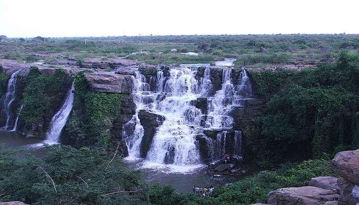 एथिपोथला झरना