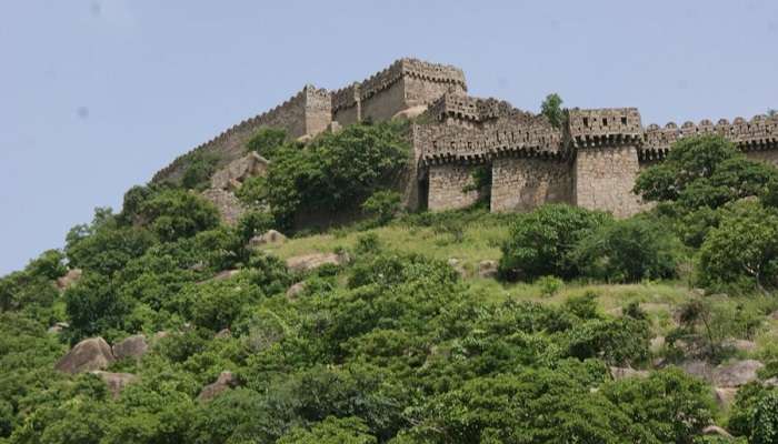 The entrance to Bhongir fort