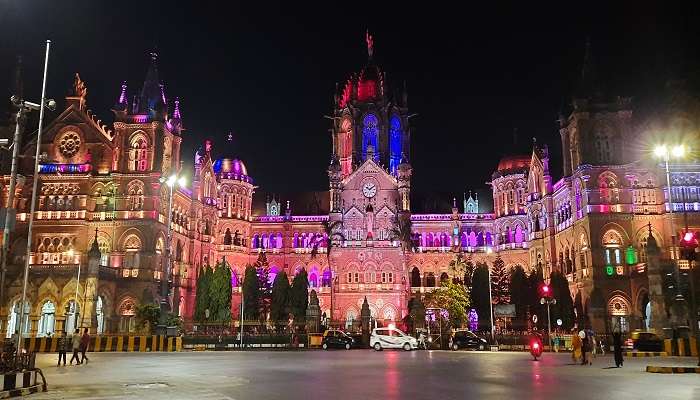 The architectural masterpiece coupled with Mumbai’s vibrancy 