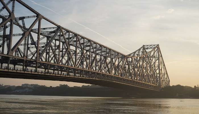 Witness the architectural wonder of the Howrah Bridge