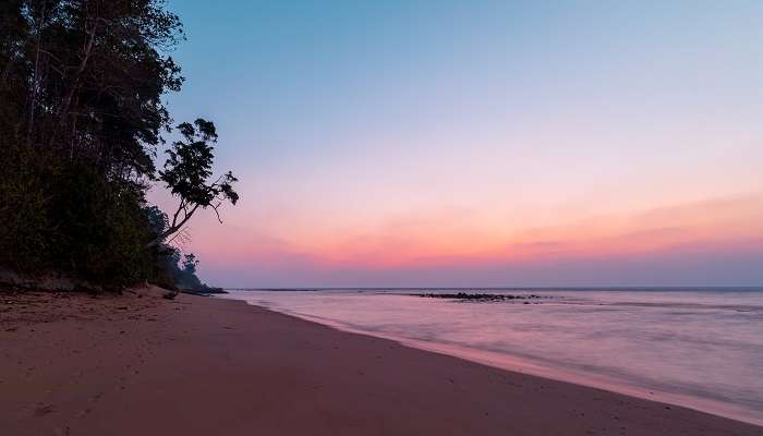 :sunrise at sitapur Beach in Neil Island