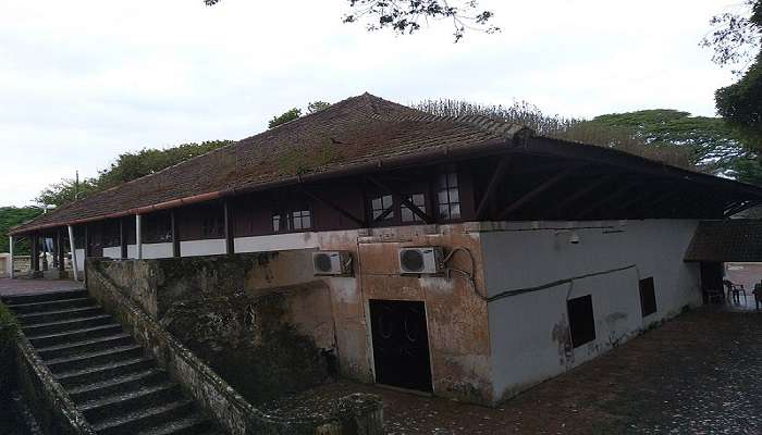 Explore the Western Ghats from the comfort of Bonacaud Bungalow.