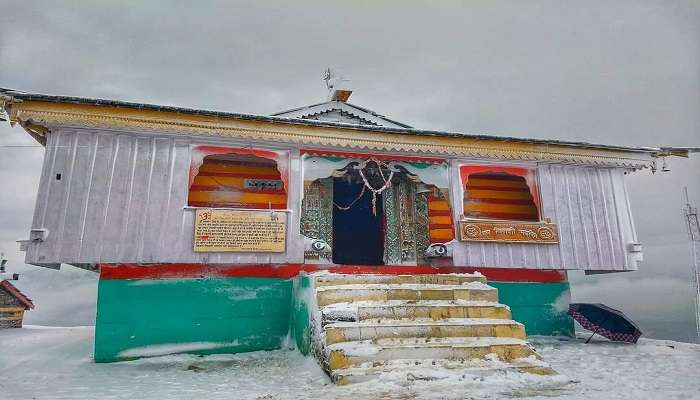 Bijli Mahadev Temple has its share of specialities and attractions 