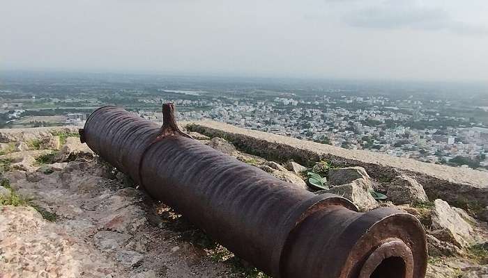 A cannon at the Bhongir fort