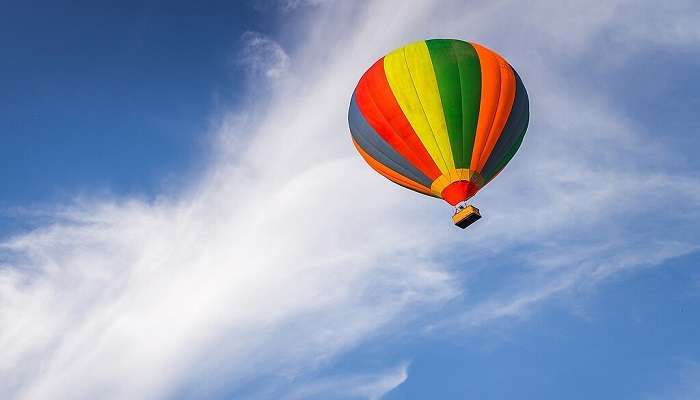 A hot air balloon ride at Hunter Valley