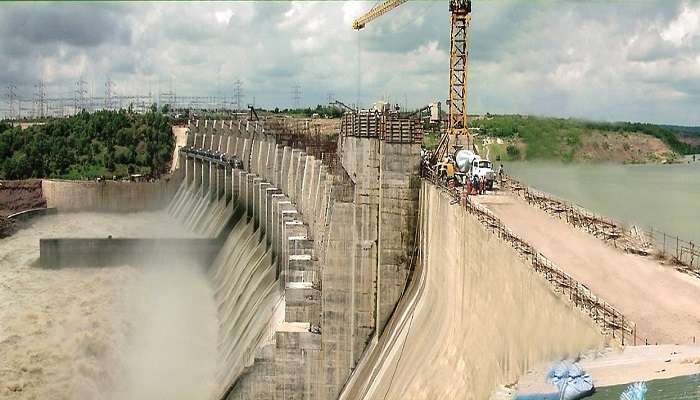 Indira Sagar dam at the atal park sagar.