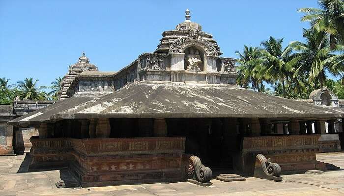 All days of the year are a good choice to visit Banavasi Madhukeshwara Temple