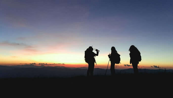 A well-marked trail in the Dhauladhar Ranges, suitable for trekkers of all kinds.