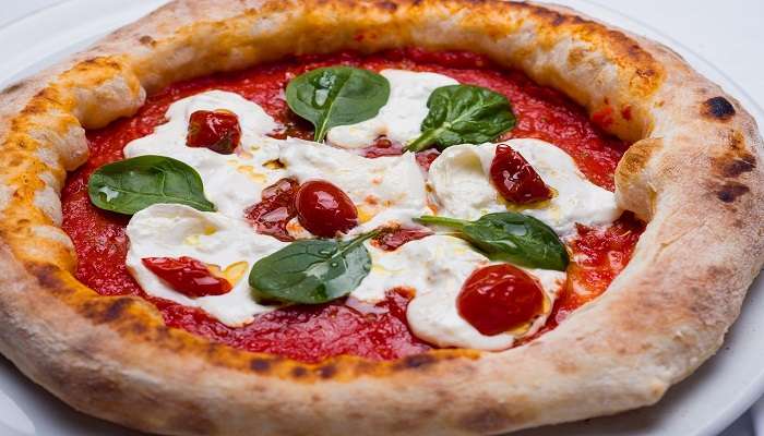 Visit Dough Loco Lincoln to taste good pizza