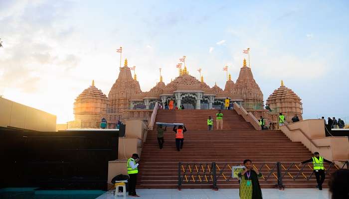 Dubai Mandir Timings