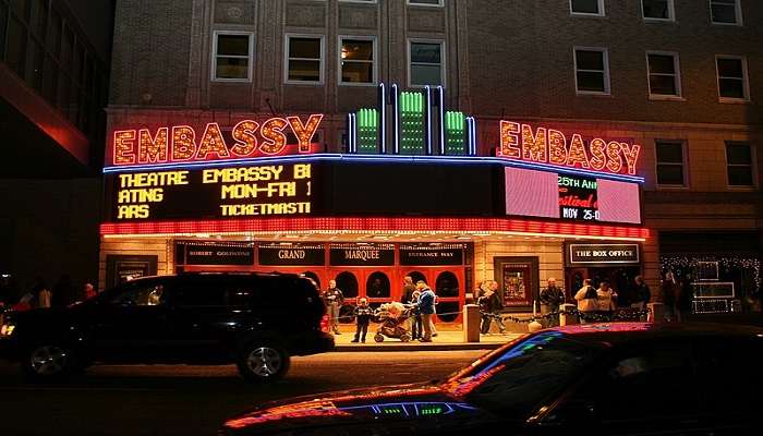 Embassy Theatre, haunted places in fort wayne indiana