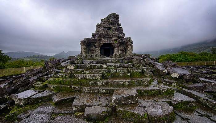 The famous Digambar Jain Temple in Anjaneri Parvat 