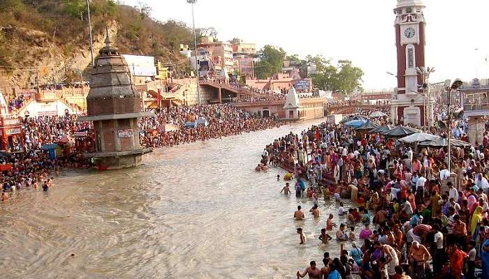 Ganga Dussehra is another festival that is celebrated at Uttarakhand 