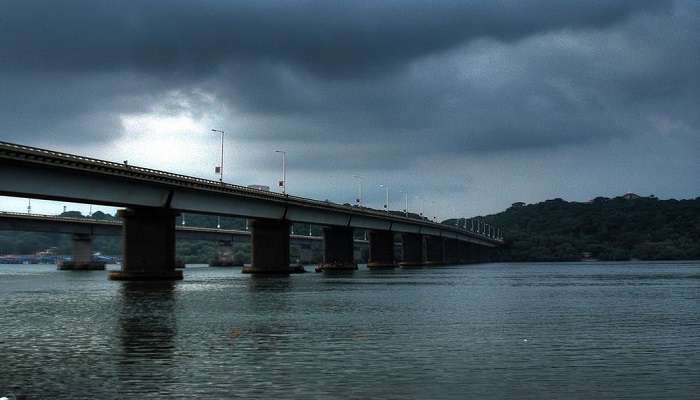 The Mandovi River, which stretches for about 78 km, is also known as the lifeline of Goa