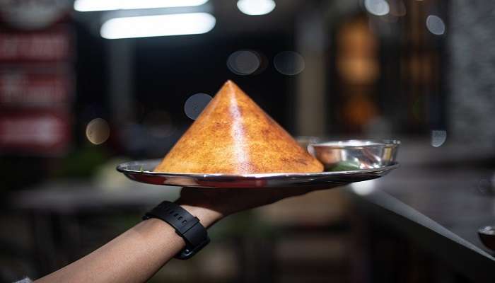 Taste the popular Dosa in this food joint of Perumbavoor