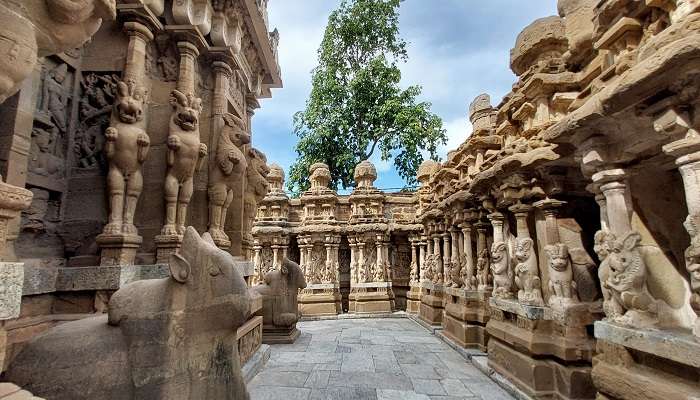 the beautiful architecture and complex of kailasanathar temple, ilayathangudi 