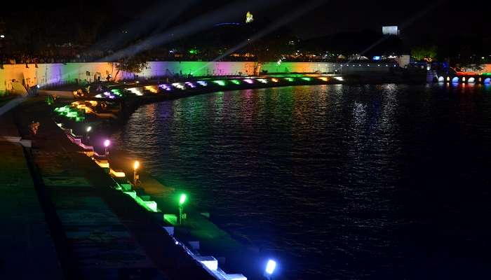 Serene Kankaria Lake situated near Sardar Patel Museum Ahmedabad 