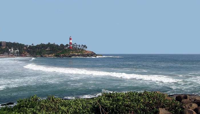 An enchanting view of Kovalam Beach near the pazhavangadi ganapathy temple.