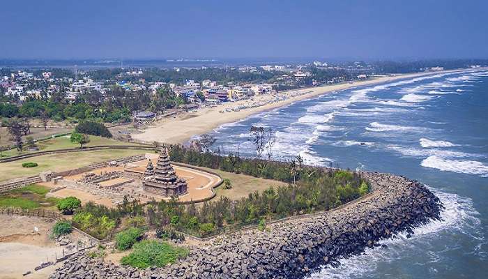 Visit The Mahabalipuram Beach near Shore Temple