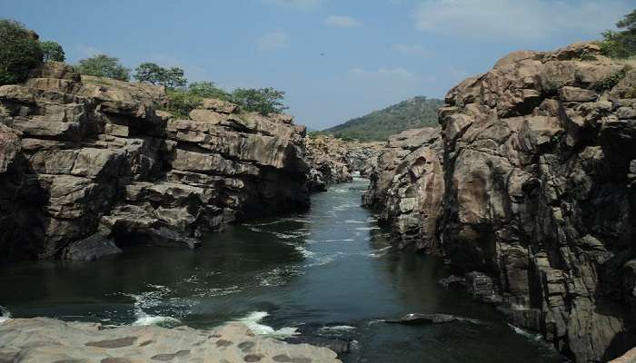 Mekedatu near the Arkavathi River