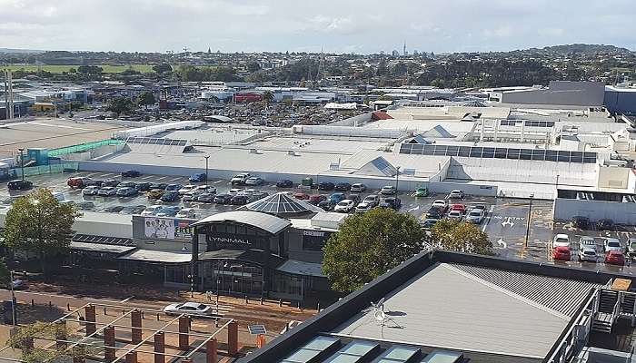 New Lynn Central is one of the top malls in Lynn Mall.