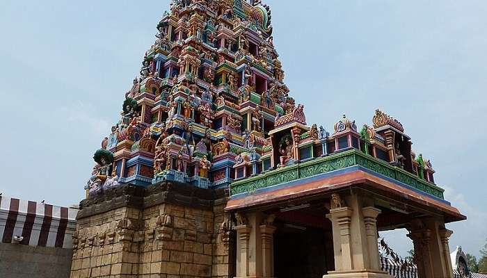 Perur Pateeswarar Temple front view near pooluvapatti.